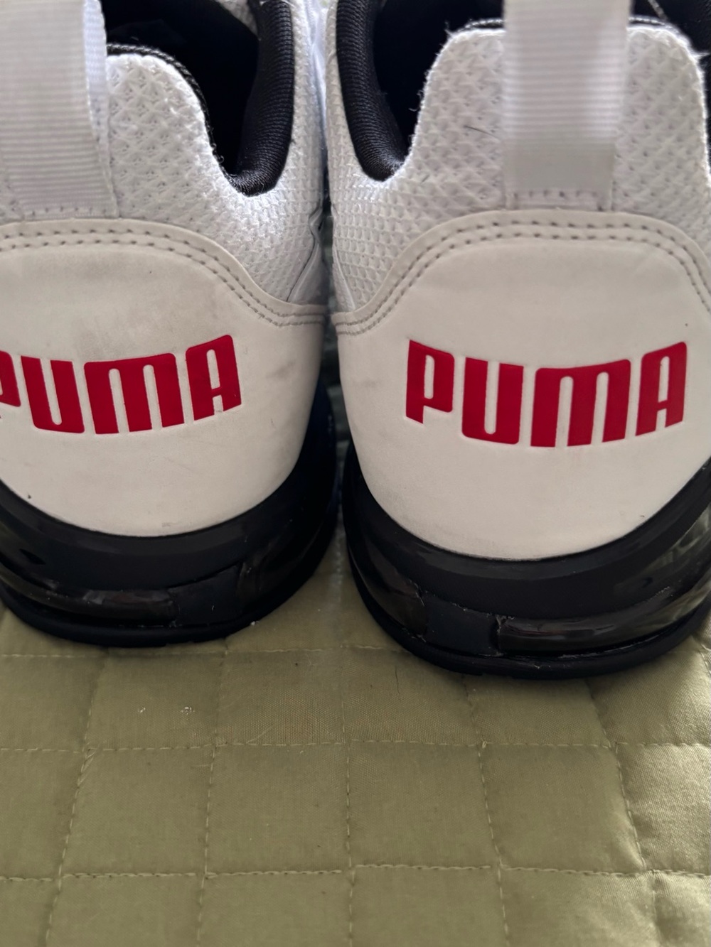 Puma Men’s White Mesh Athletic Shoes with Red Logo - Picture 4 of 5